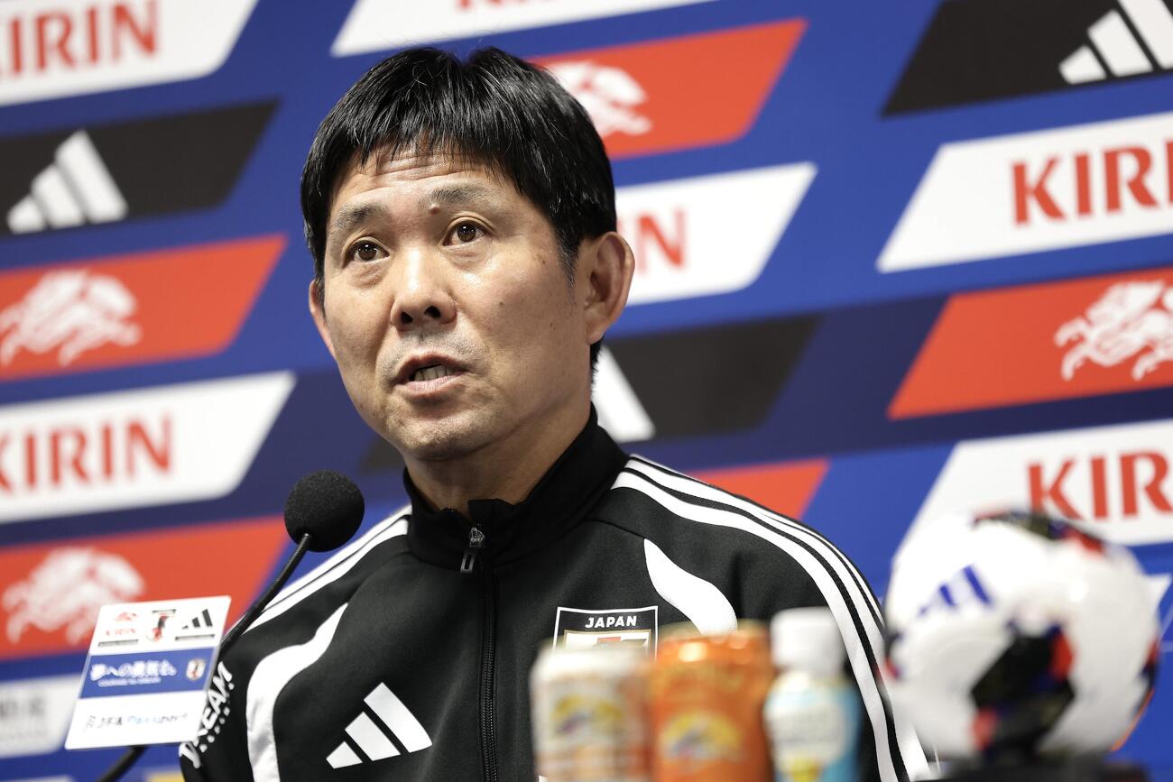 ベネズエラ戦の前日会見に臨む森保一監督（撮影・前田充）