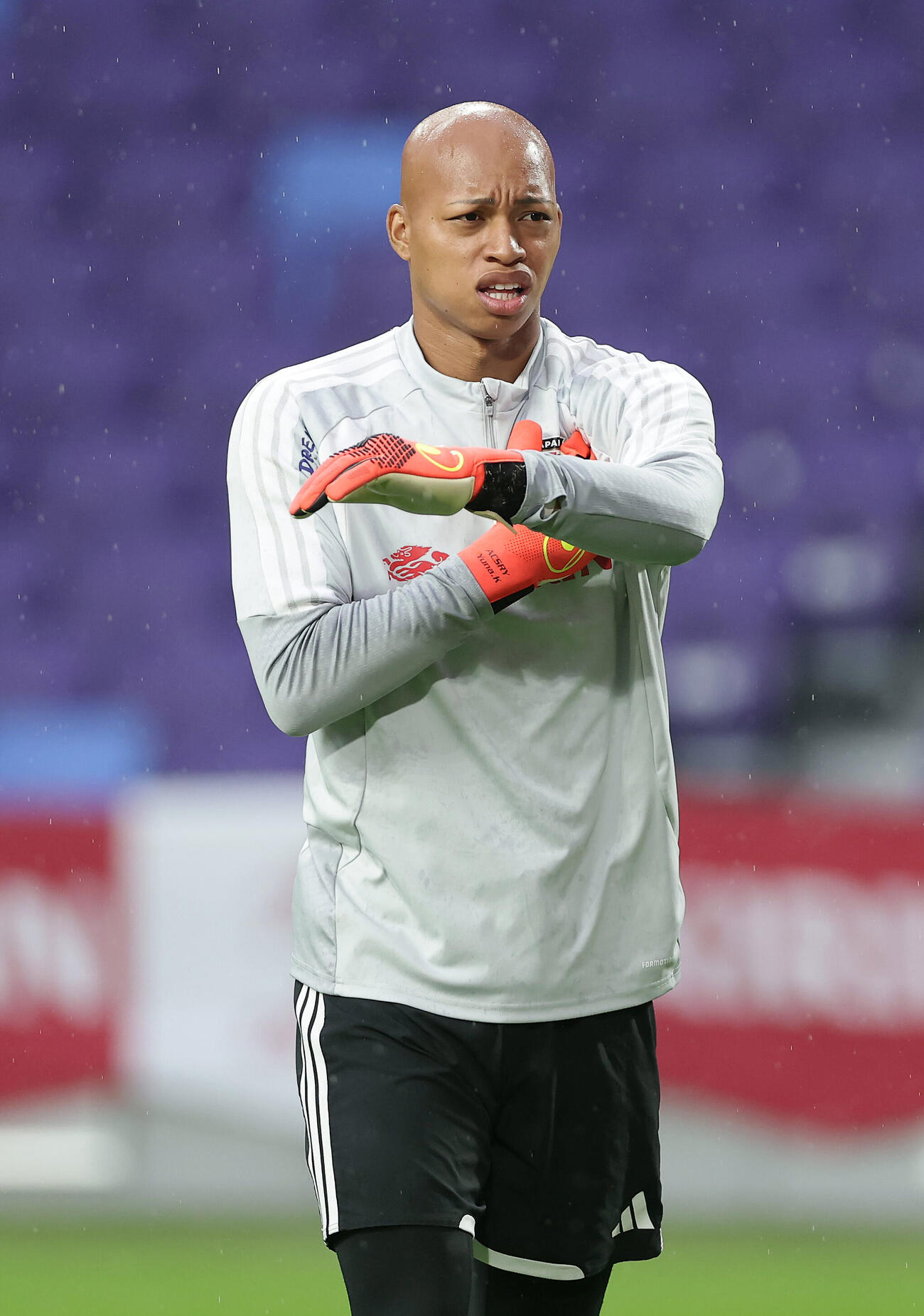 ベネズエラ戦に向け調整するGK小久保玲央ブライアン（撮影・前田充）