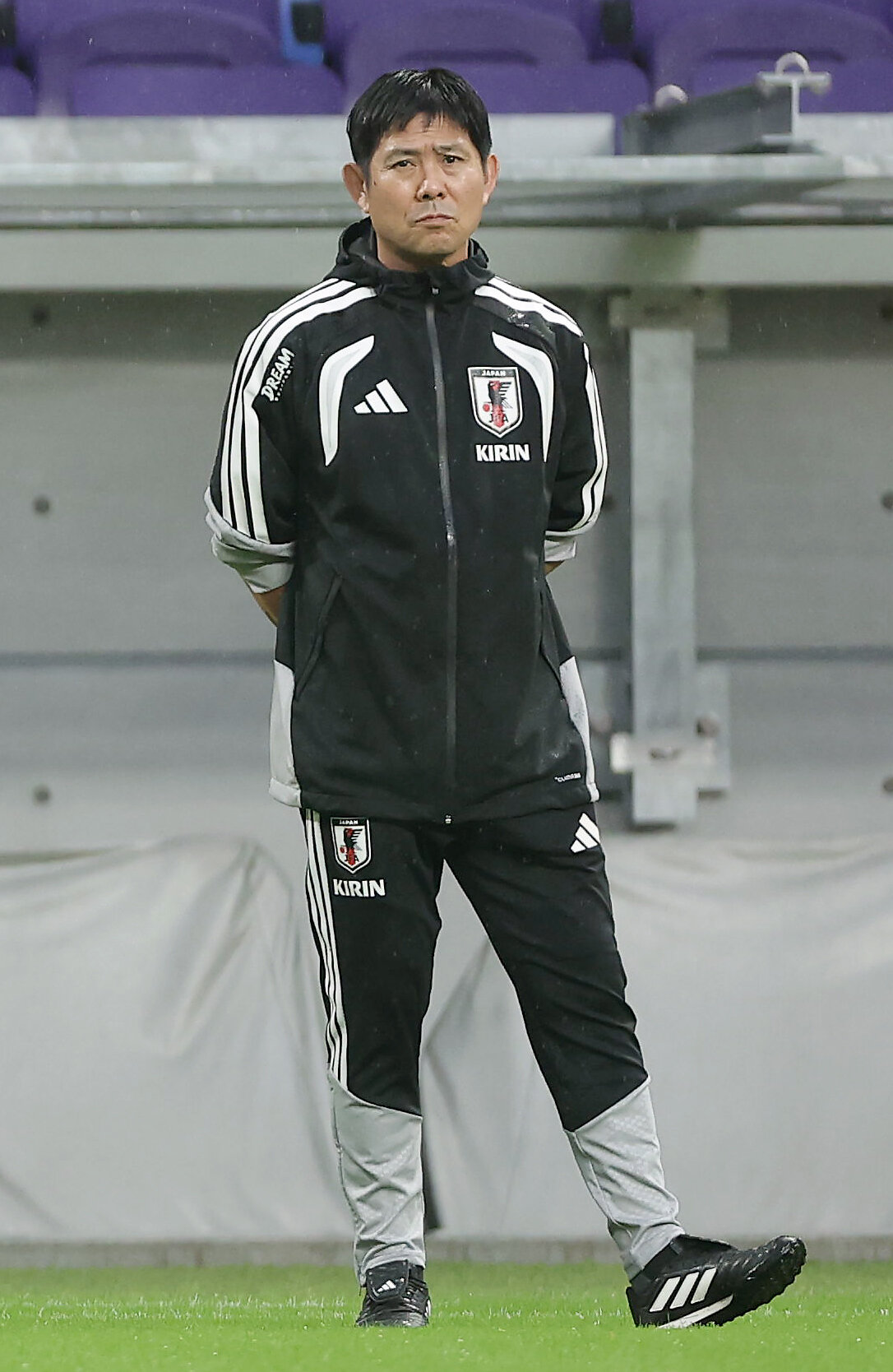 ベネズエラ戦の前日練習を見守る森保一監督（撮影・前田充）