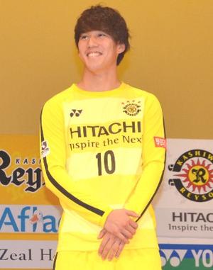 柏エース背番10は江坂に託す「2桁得点狙っていく」 - J1 : 日刊スポーツ
