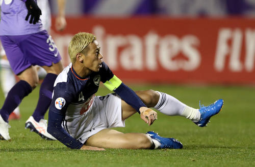 広島対メルボルン 後半、ゴールを決めるメルボルンMF本田(撮影・狩俣裕三)
