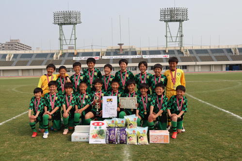 9年ぶりの優勝に笑顔のオオタFC