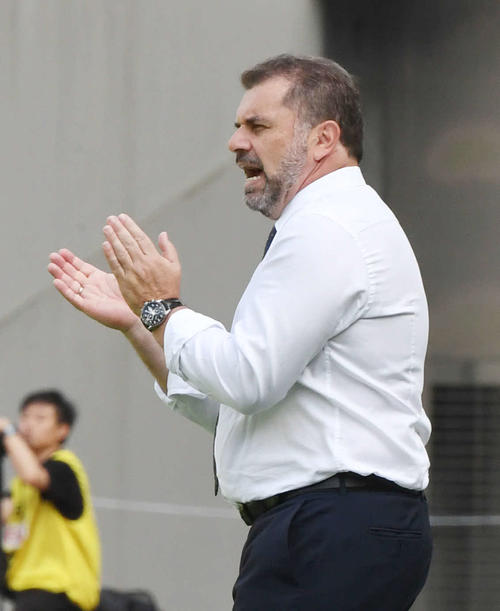 横浜ポステコグルー監督（18年撮影）