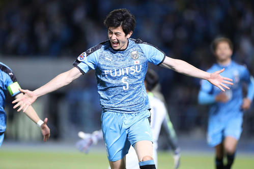 川崎F対上海上港　後半、ヘディングでゴールを決めて喜ぶ川崎F・DF谷口（撮影・河野匠）