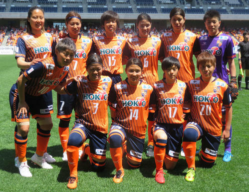 プレナスなでしこリーグ第9節日テレ戦に臨んだ長野の先発メンバー（撮影・松尾幸之介）