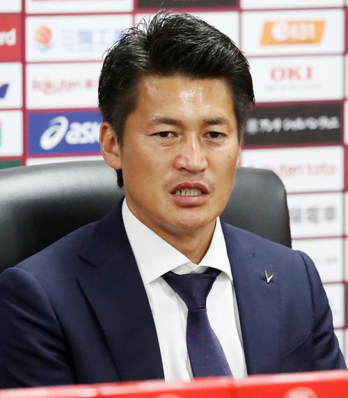 神戸の吉田監督