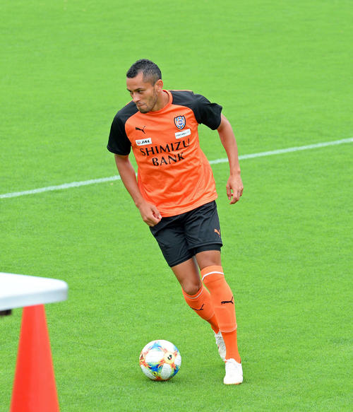 クラブ新記録となるJ1での7試合連続ゴールに王手をかけている清水FWドウグラス