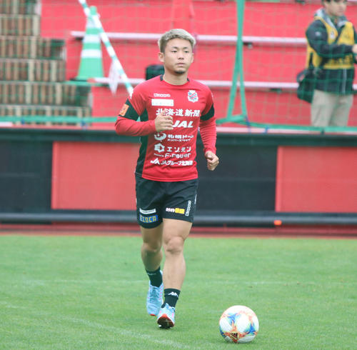 U－22日本代表の北中米遠征から札幌に戻った札幌FW菅（撮影・西塚祐仁）
