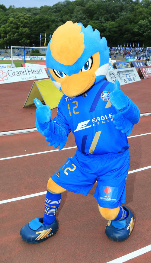 町田のマスコットのゼルビー（18年5月撮影）