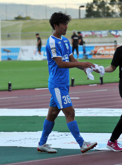 今季初得点を決めた沼津FW石川