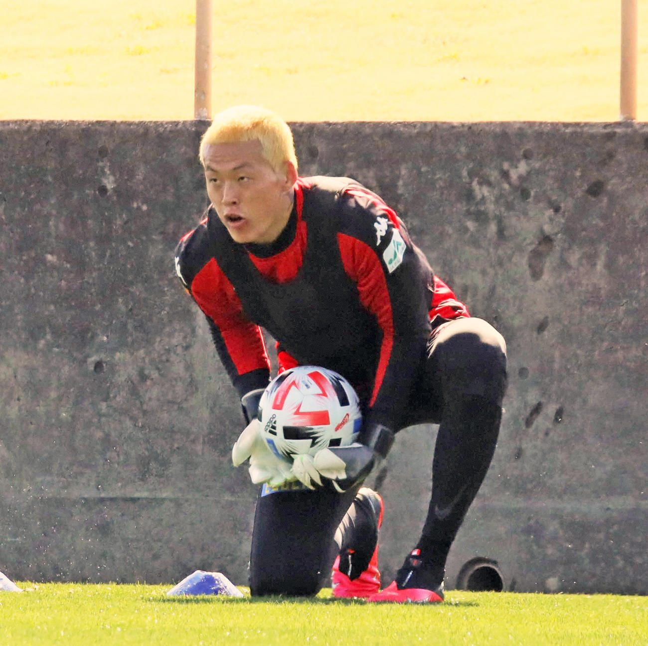札幌GKク・ソンユン