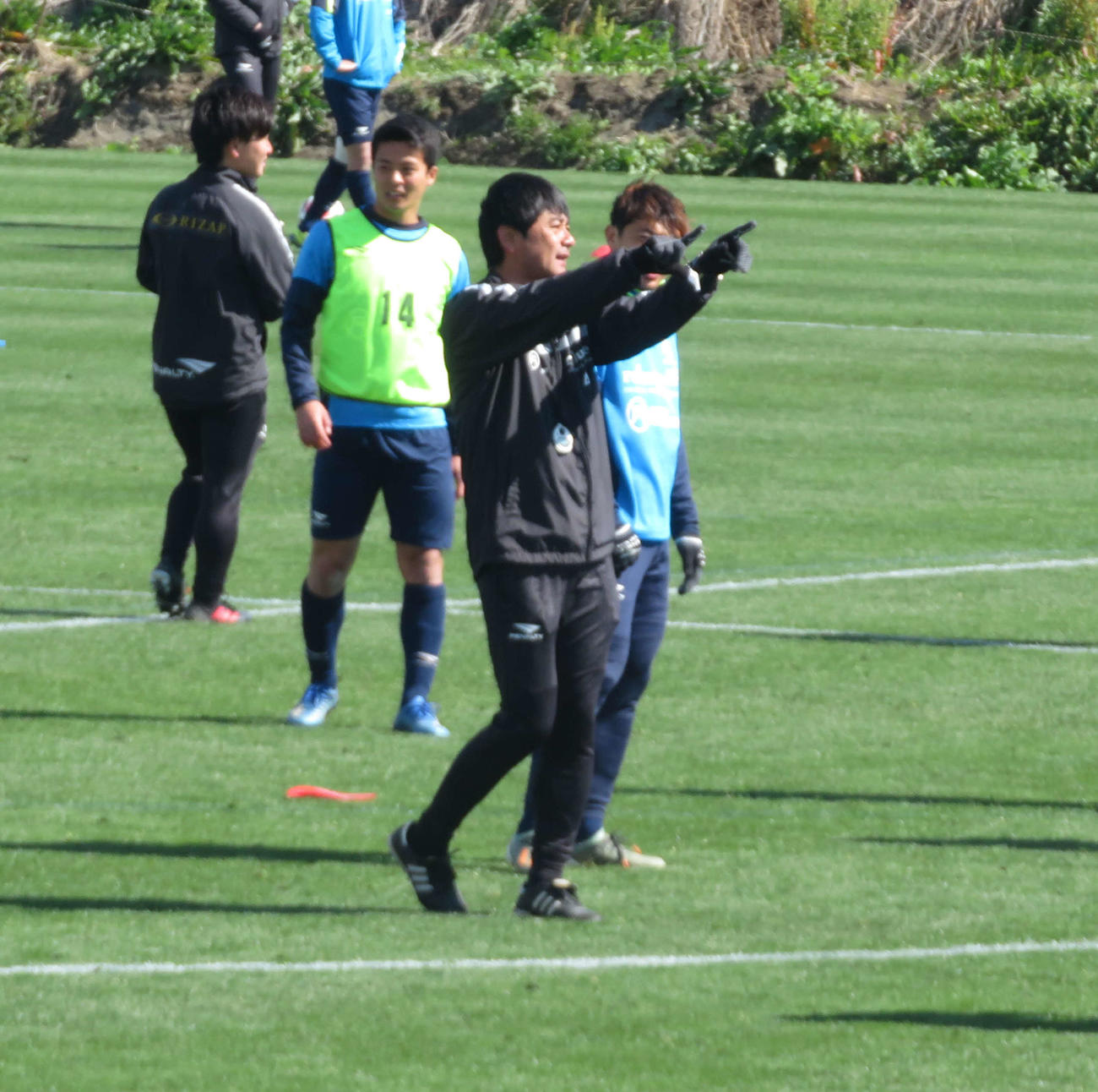 湘南の浮嶋監督