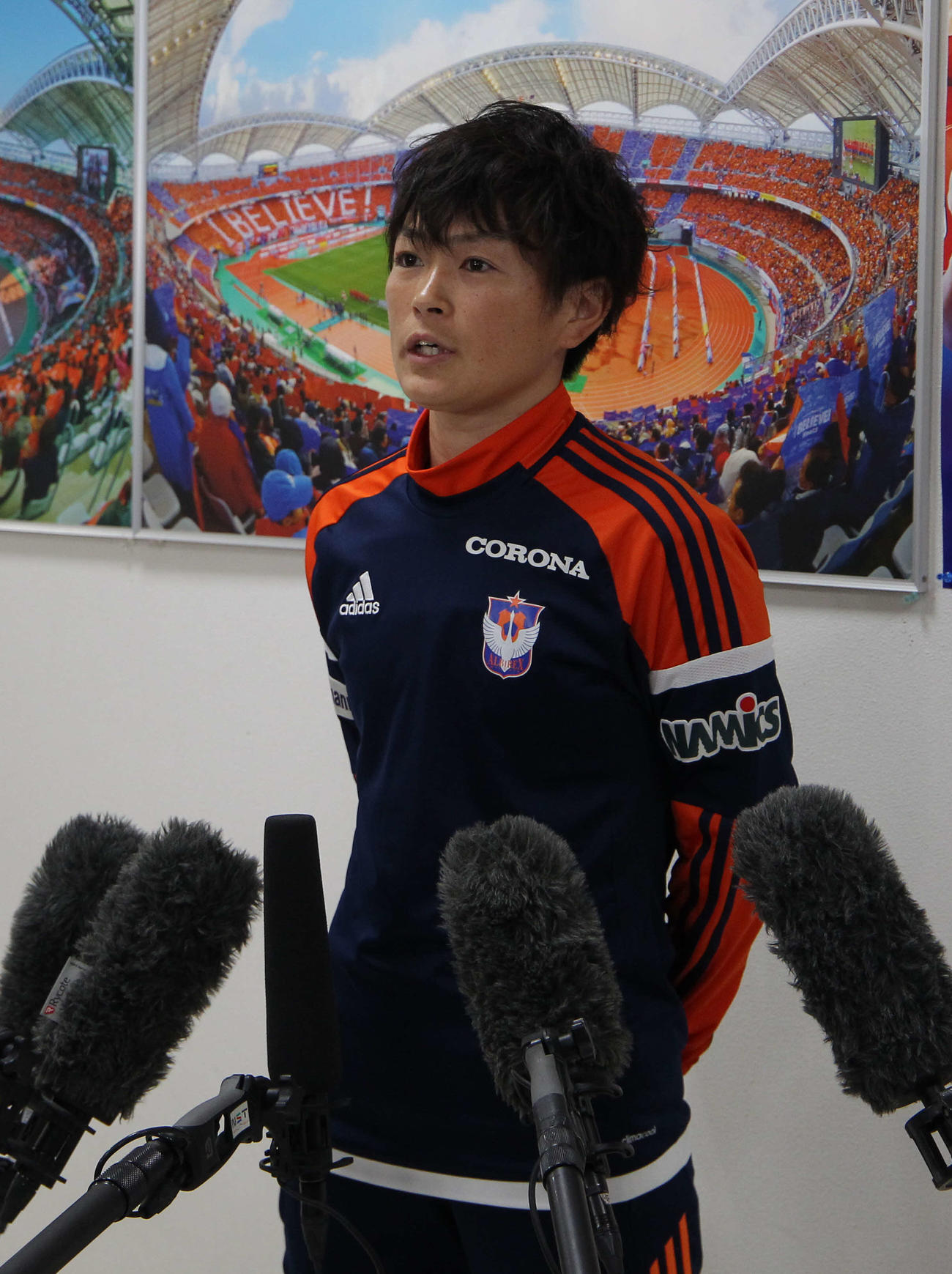 新潟レディースMF上尾野辺めぐみ