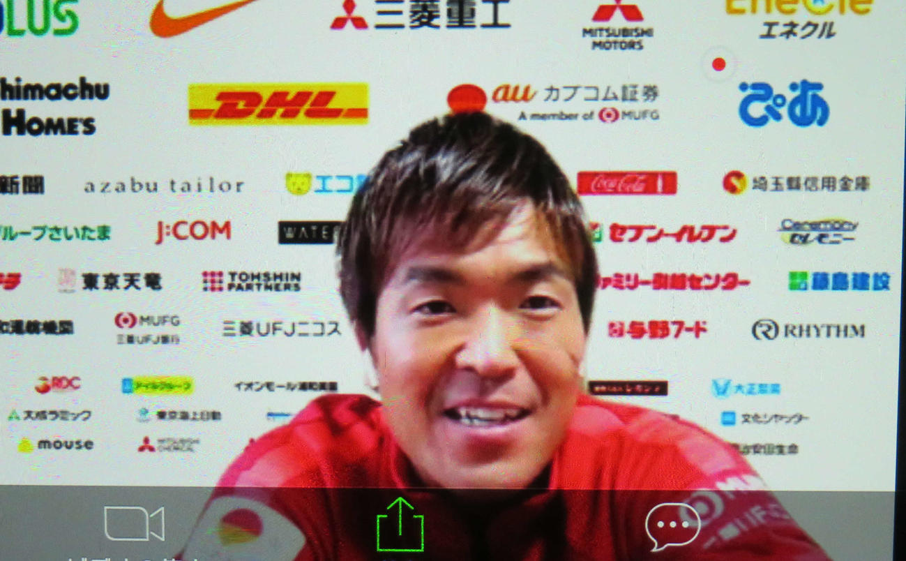 チーム活動休止の中、オンライン会議システム「Zoom」でウェブ会見に応じた浦和GK西川主将