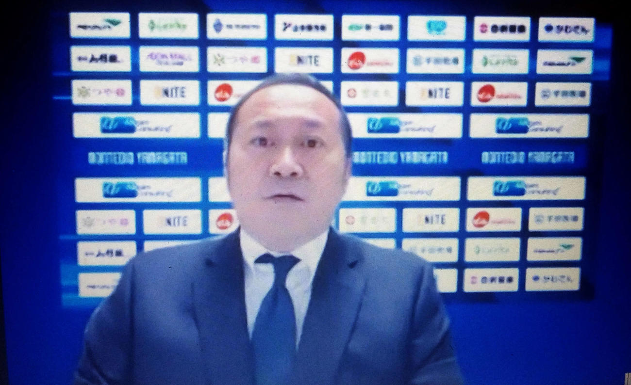 19年度事業実績報告会を行う山形の相田社長（2020年4月28日撮影）