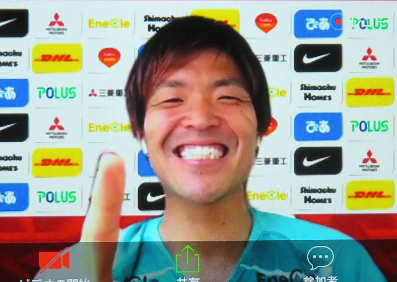 チームの練習再開に合わせ、オンラインでの会見に臨んだ浦和GK西川主将