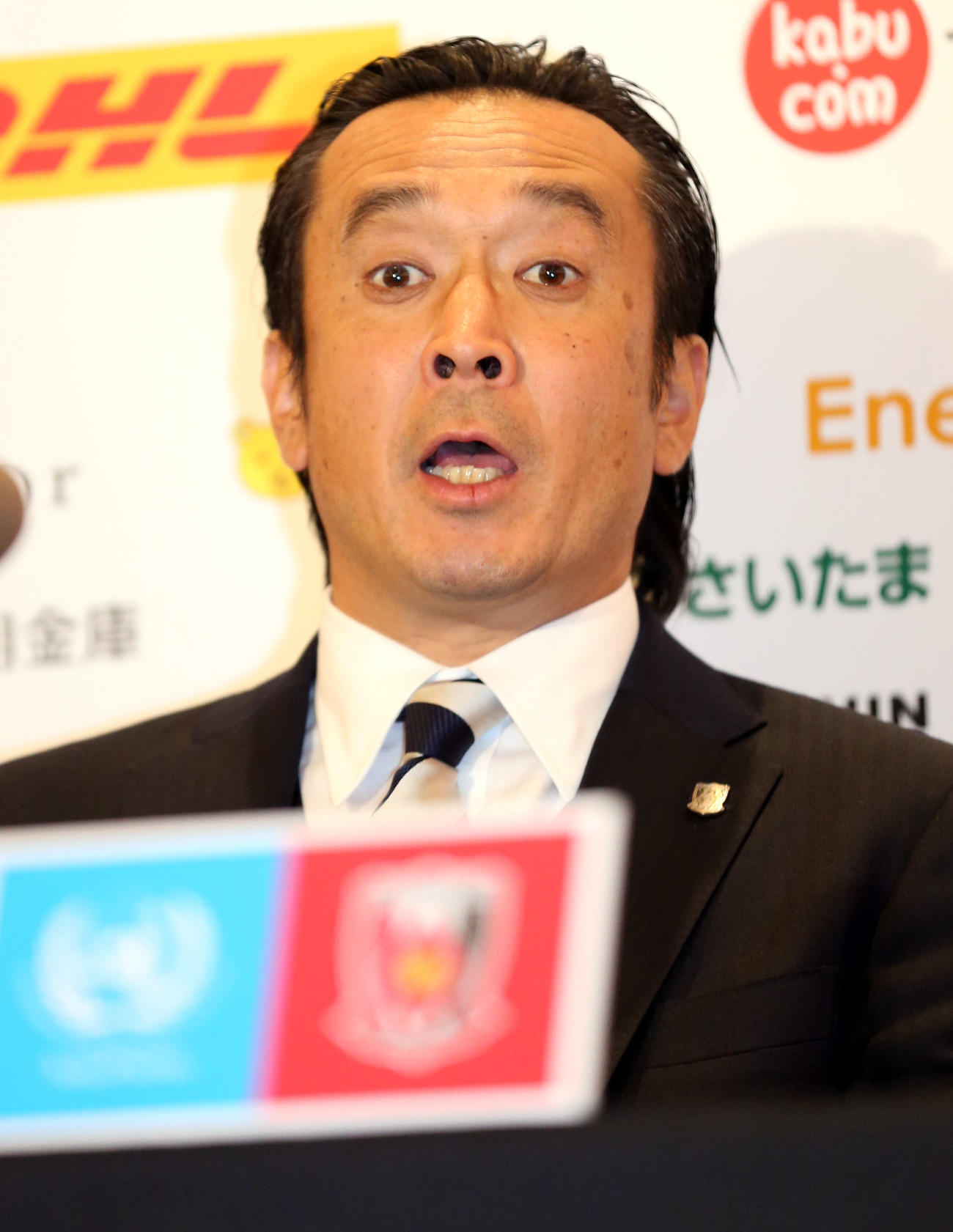18年4月21日　浦和対札幌　試合後の会見でコメントする浦和大槻暫定監督