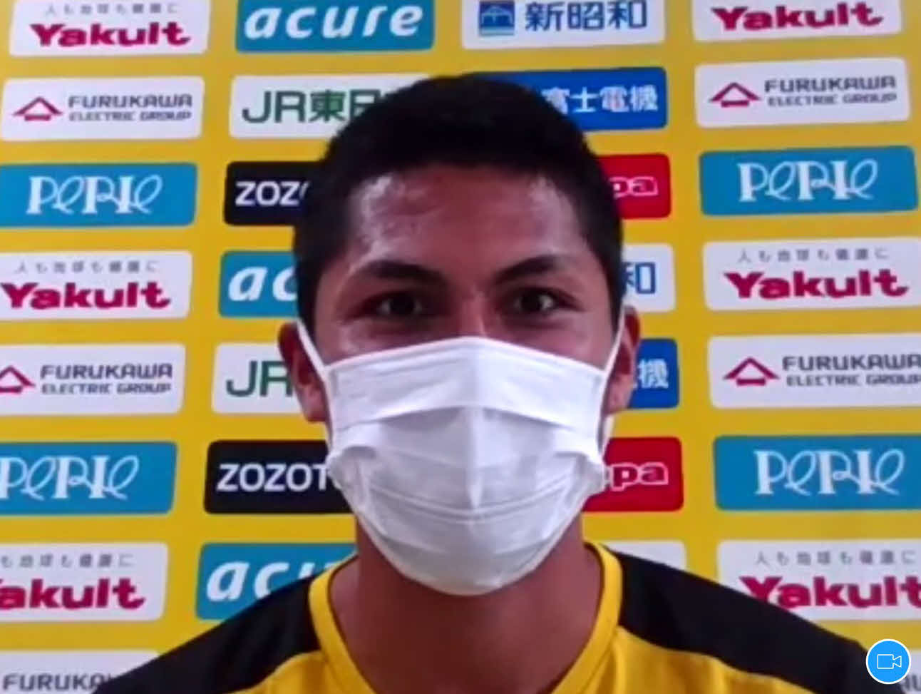 オンライン取材に応じる千葉のMF熊谷アンドリュー