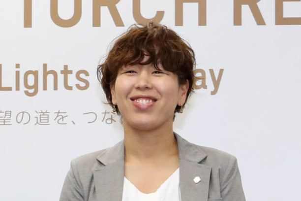 岩清水梓（19年12月撮影）