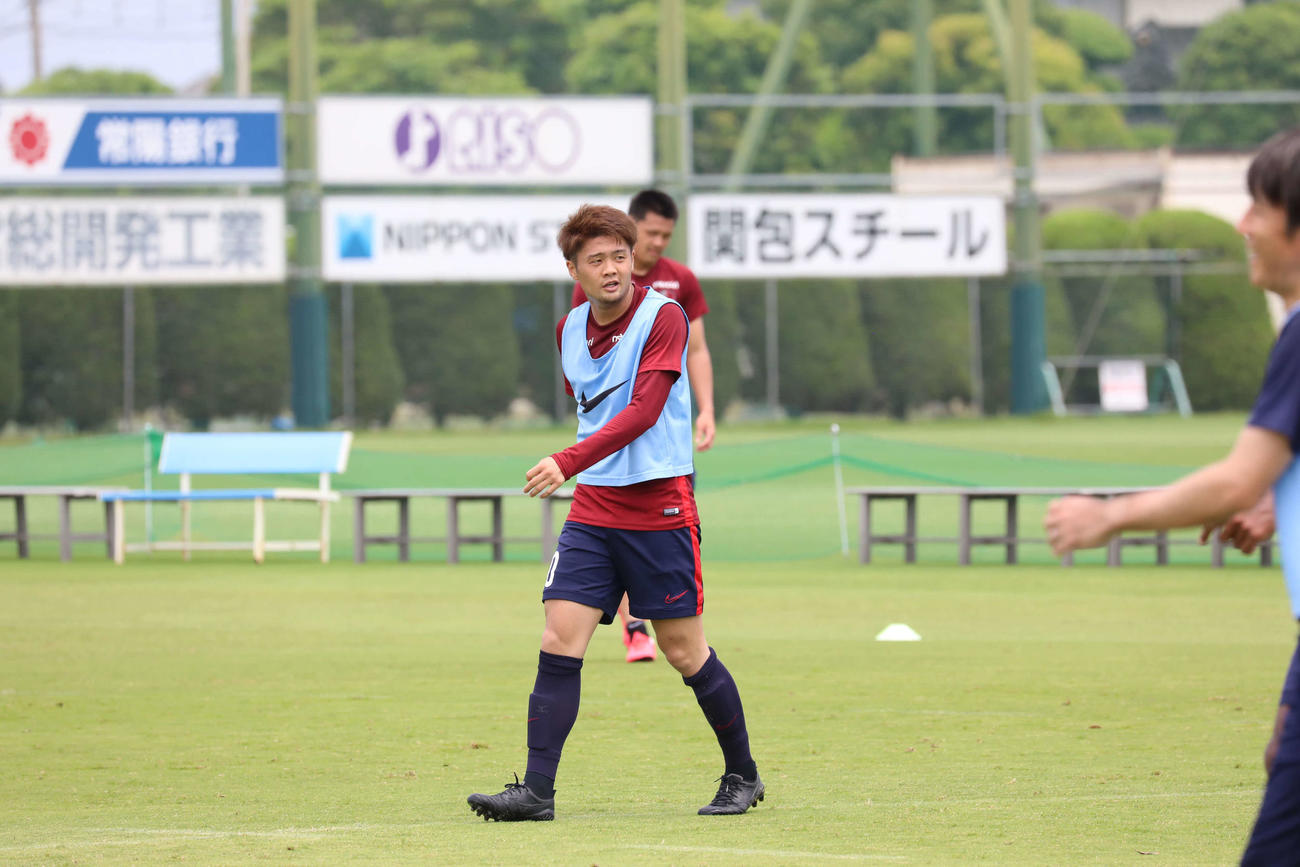 練習中の鹿島MF名古新太郎（C）KASHIMA　ANTLERS