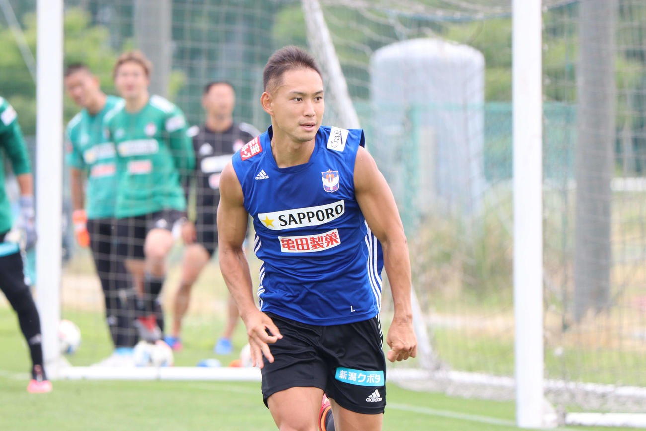 軽めの練習で調整の早川（C）ALBIREX　NIIGATA