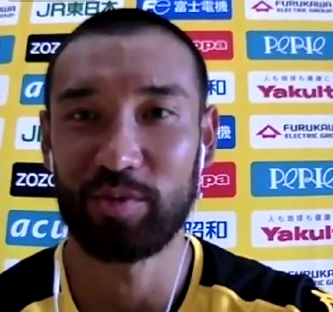 オンライン取材に応じる千葉のFW川又