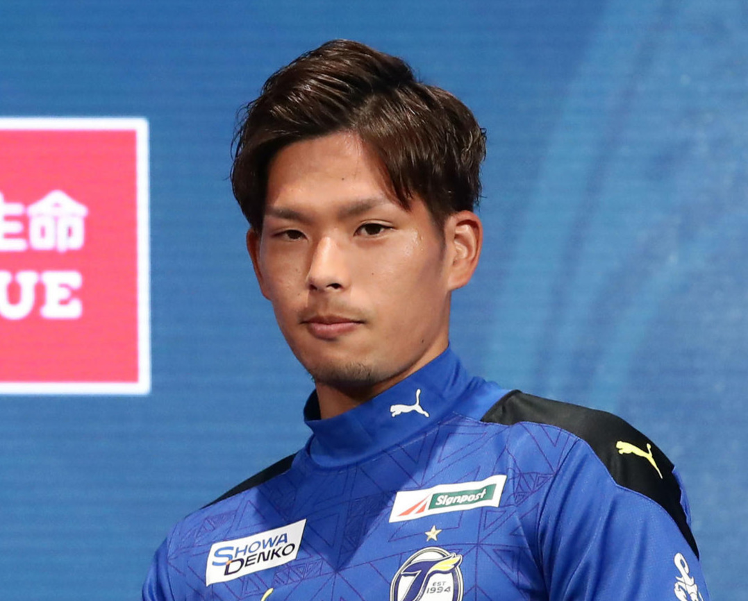 大分DF岩田智輝（20年2月14日撮影）