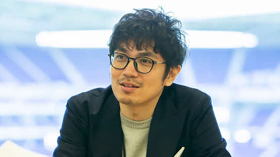 G大阪のスタジアムDJを努める仙石氏（C）