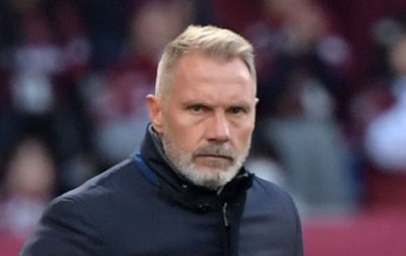 神戸トルステン・フィンク監督（20年1月撮影）