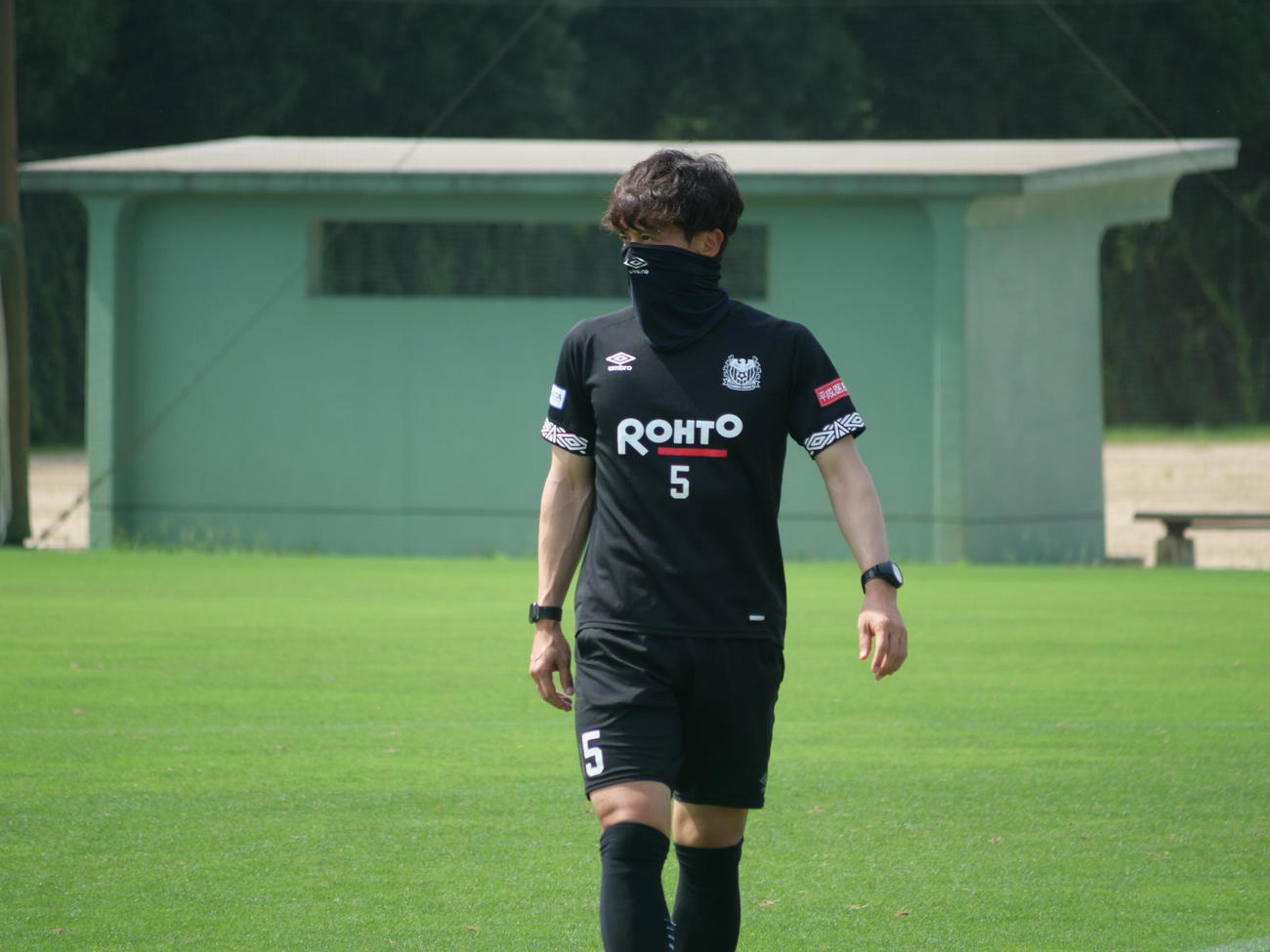 広島戦へ向けて指導するG大阪宮本監督（C）GAMBAOSAKA