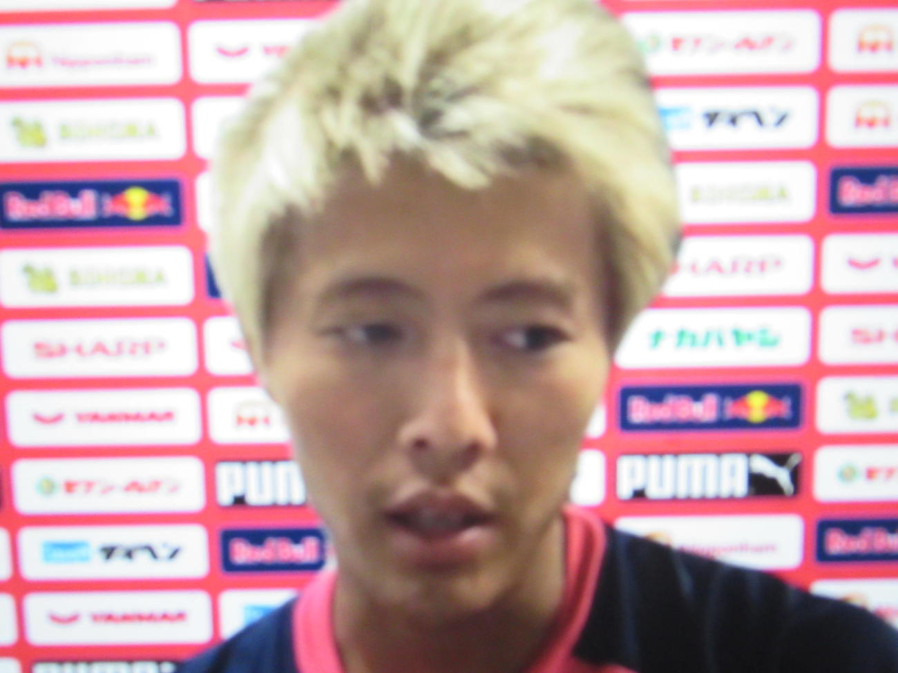 練習後、オンラインで取材に応じるC大阪FW柿谷（C）CEREZO　OSAKA