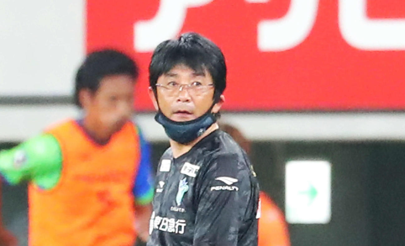 湘南浮嶋監督（2020年8月23日撮影）　　　