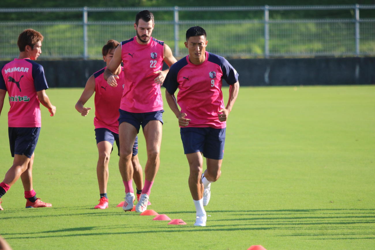 練習に臨むC大阪FW都倉（C）CEREZO　OSAKA