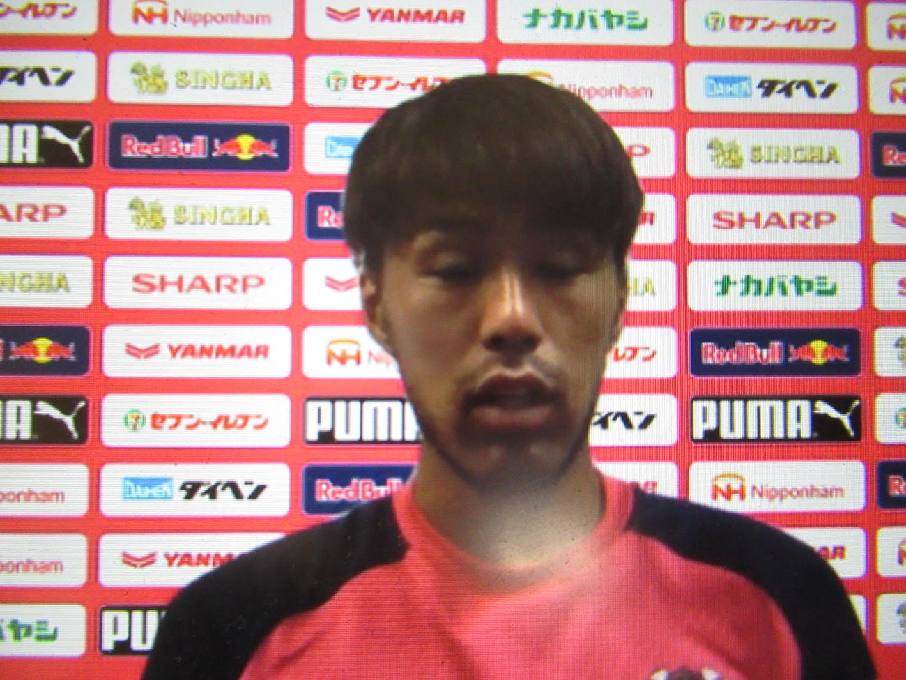 リモート取材に応じるC大阪DF木本（C）CEREZO　OSAKA