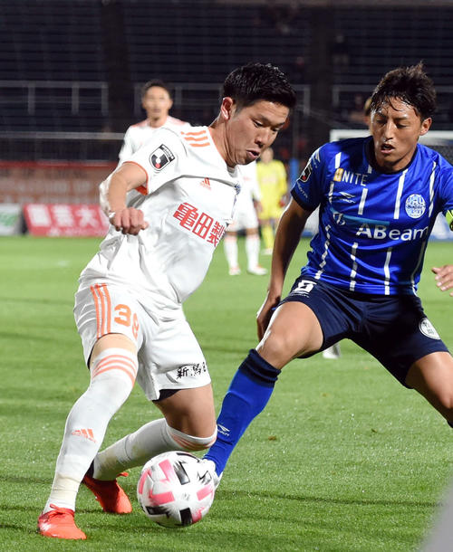 新潟ルーキー矢村がプロ初ゴール 敵地で山形に勝利 ｊ２写真ニュース 日刊スポーツ