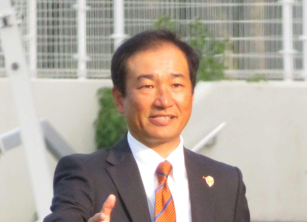 山口霜田正浩監督（18年4月撮影）