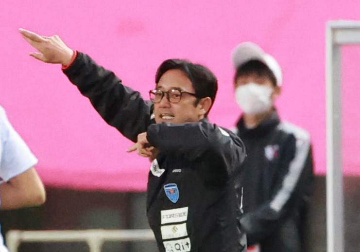 横浜FC増田功作ヘッドコーチ（2020年11月29日撮影）