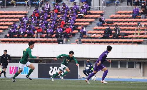 高校サッカー準決勝 決勝は無観客 保護者も不可 サッカー写真ニュース 日刊スポーツ