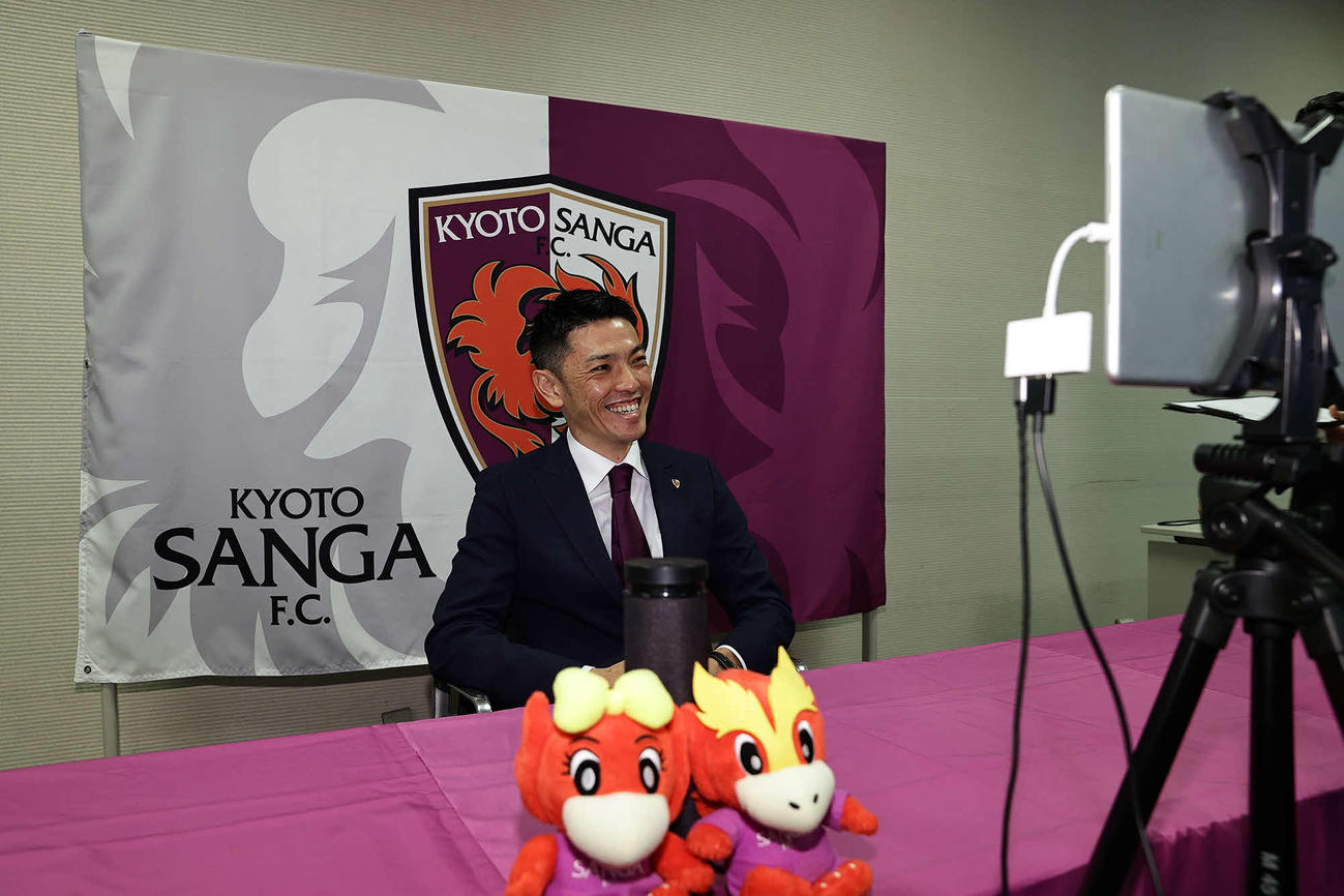 引退会見を行う安藤（C）KYOTO.P.S.