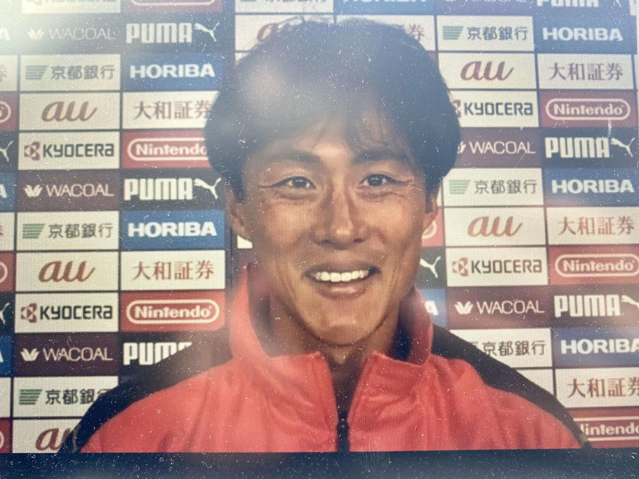 オンラインで取材に対応する李（撮影・佐藤あすみ）