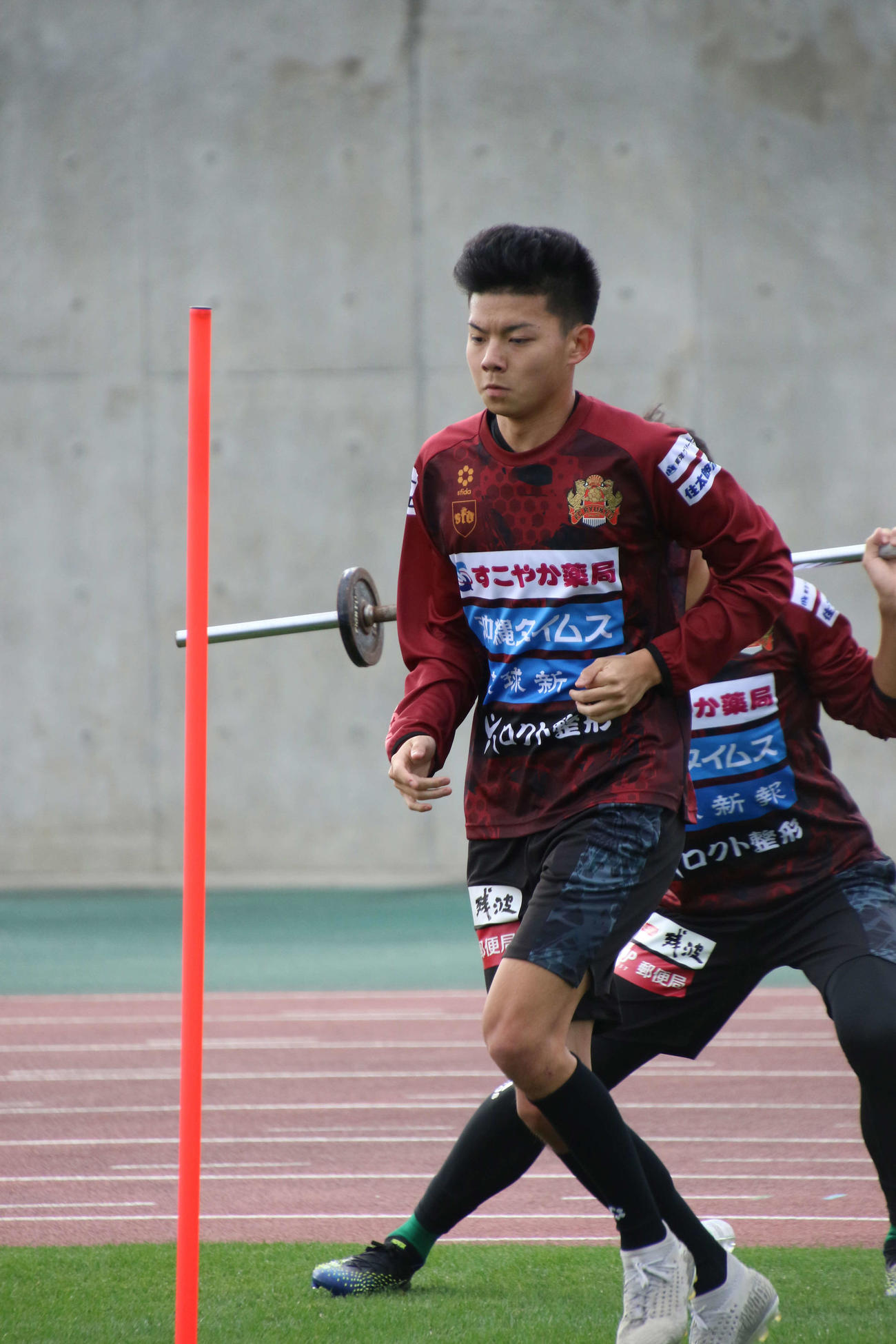 今季中のJリーグデビューを目指すJ2琉球MF沢田（琉球提供）