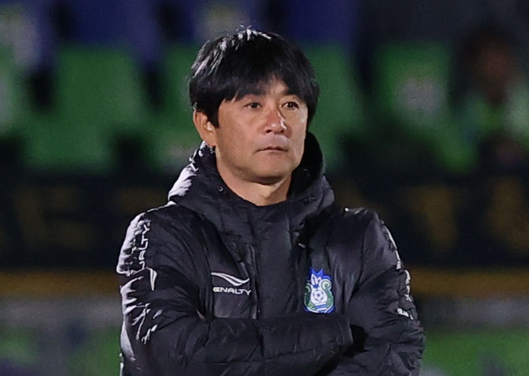 湘南浮島監督（2020年11月撮影）
