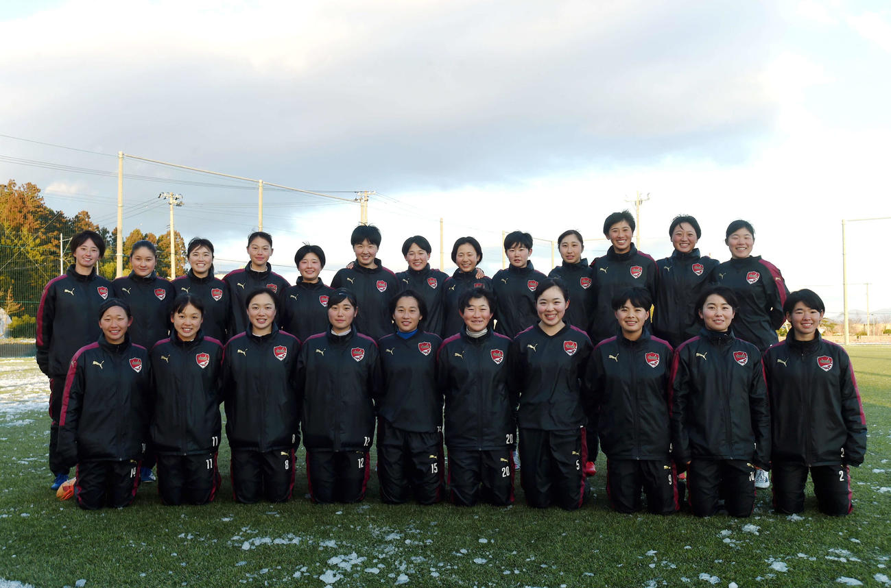 尚志女子サッカー部の選手たち（撮影・相沢孔志）