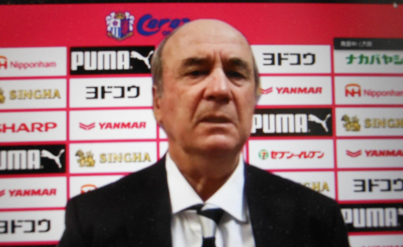 C大阪レビークルピ監督（21年3月撮影）