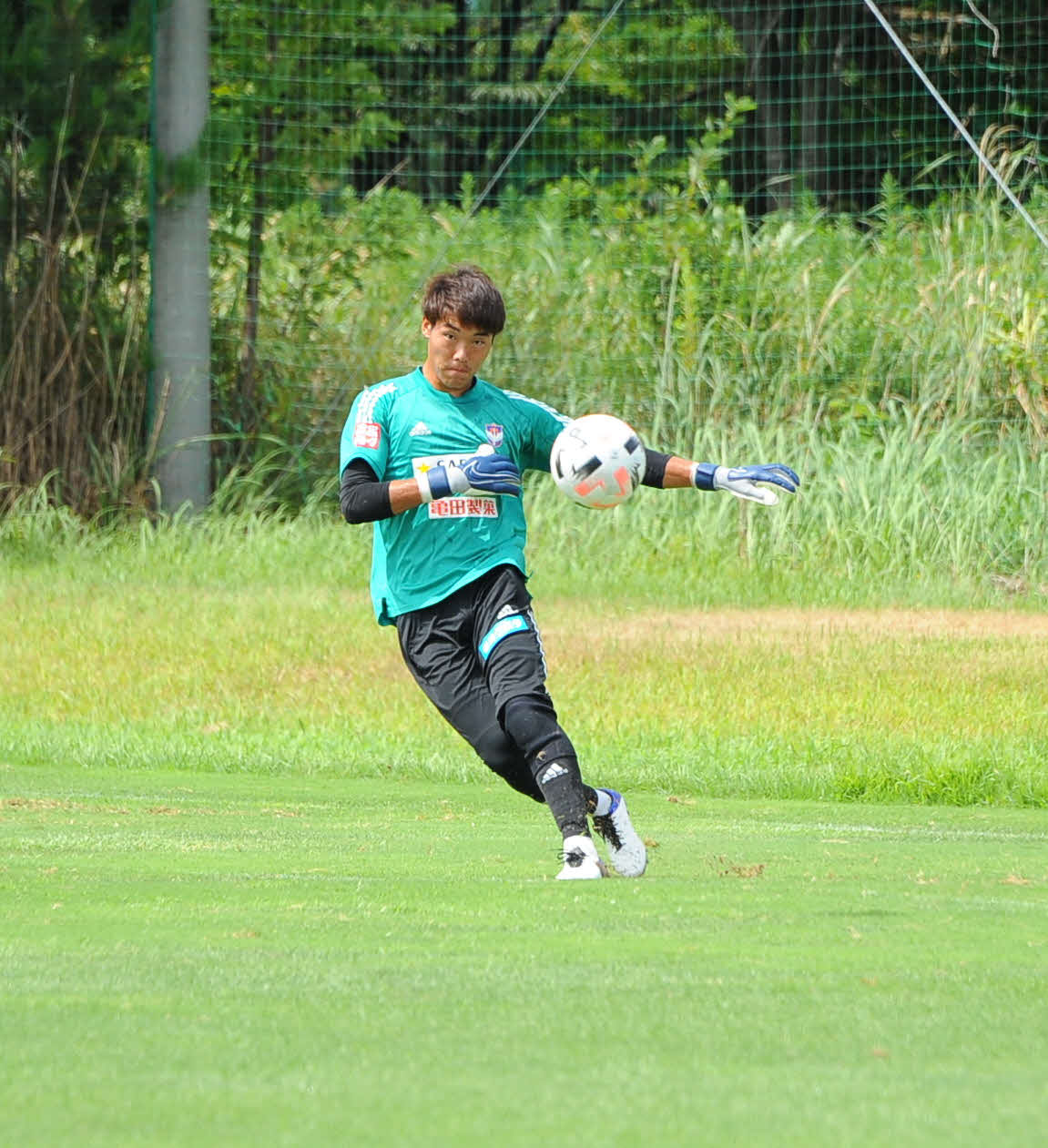 新潟GK小島亨介（2020年9月4日撮影）