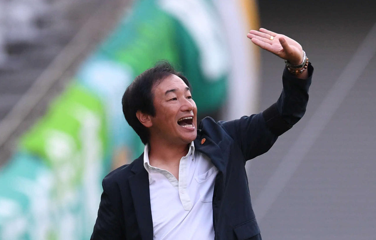 J2大宮の霜田監督（2018年7月15日撮影）
