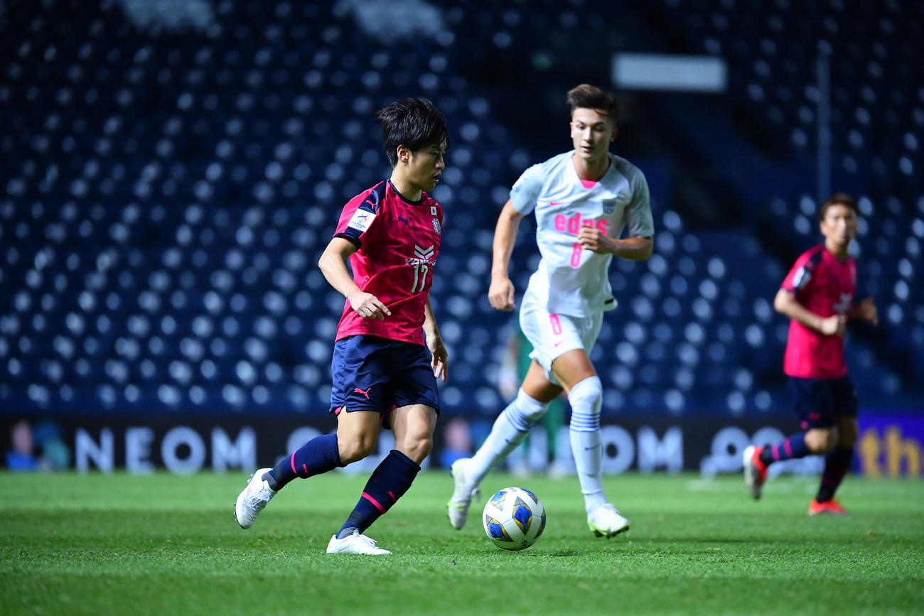 ACL傑志戦で同点ゴールを演出したC大阪坂元達裕（左）（C）CEREZO OSAKA