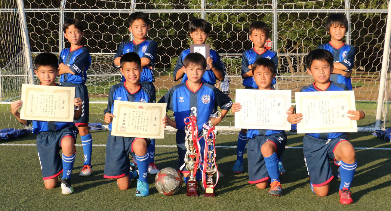 団地少年サッカーBクラス第3位の南千住サッカー広場