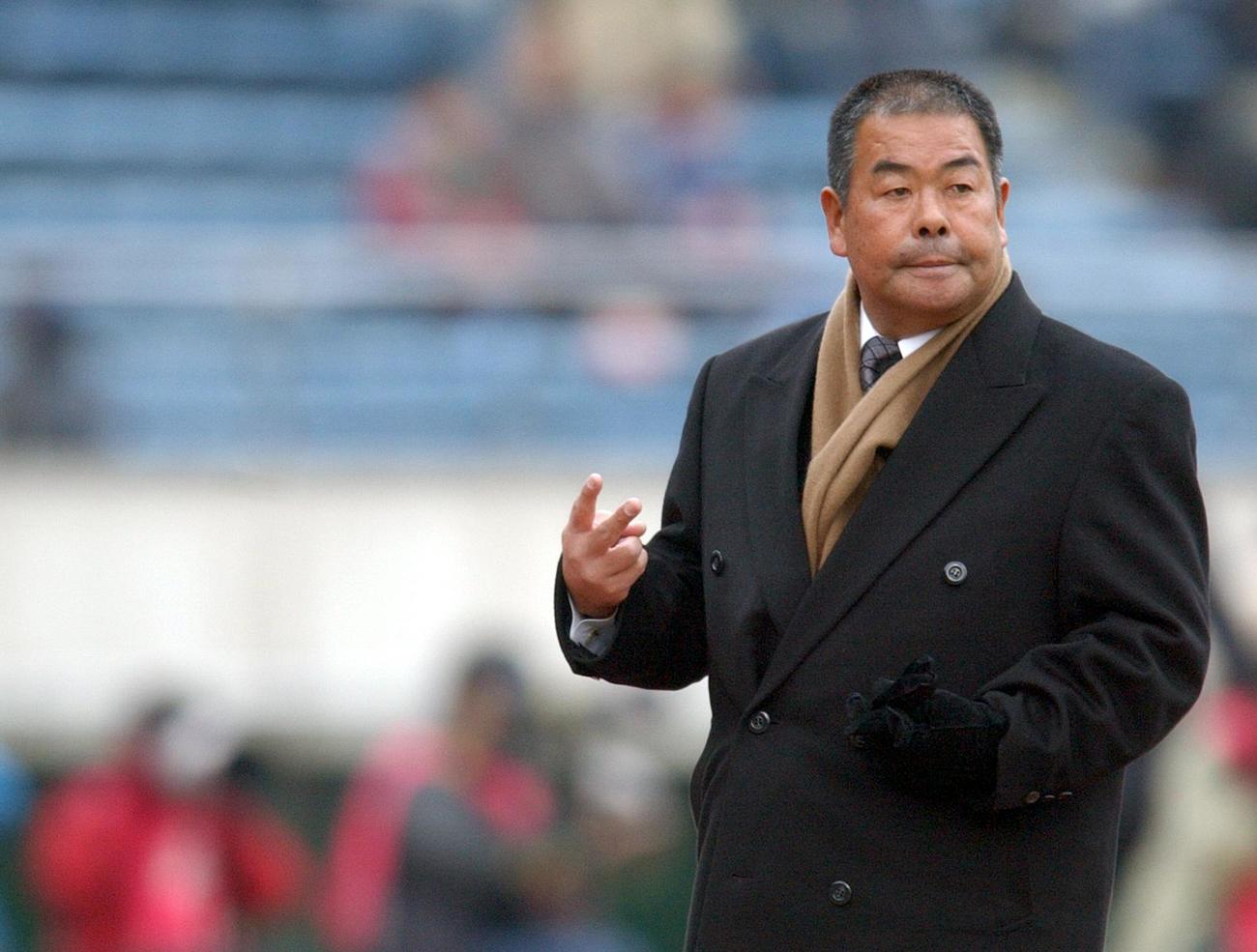 大学卒業後、導かれるようにサッカーの指導者になった小嶺忠敏氏