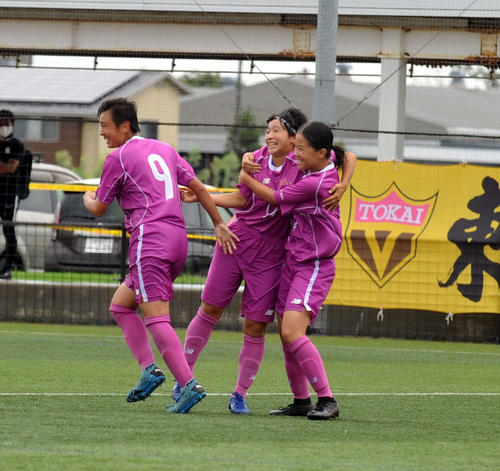 藤枝順心４強 １年生ｆｗ久保田が決勝ゴール 高校総体女子サッカー サッカー 日刊スポーツ